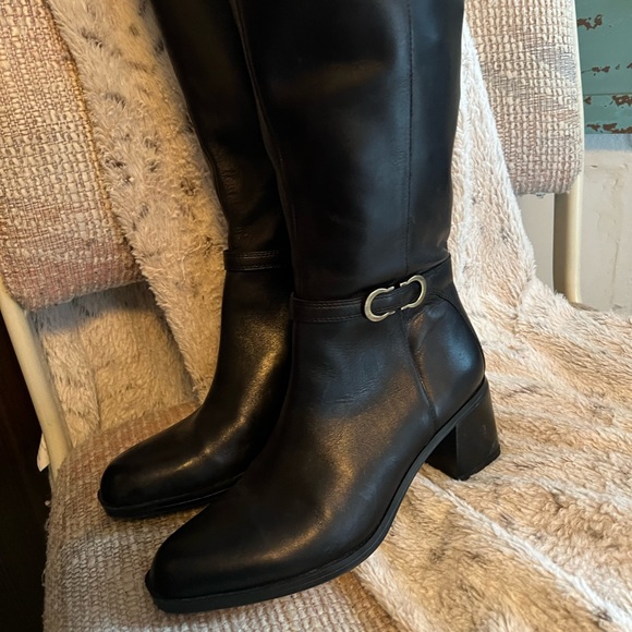 Naturalizer Shoes - Reduced NEW NATURALIZER Boots 6 wide calf